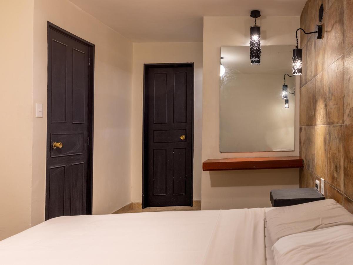 Hotel Florida Мексико Сити Екстериор снимка
