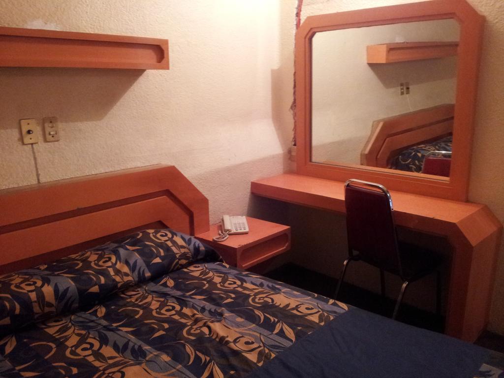 Hotel Florida Мексико Сити Стая снимка